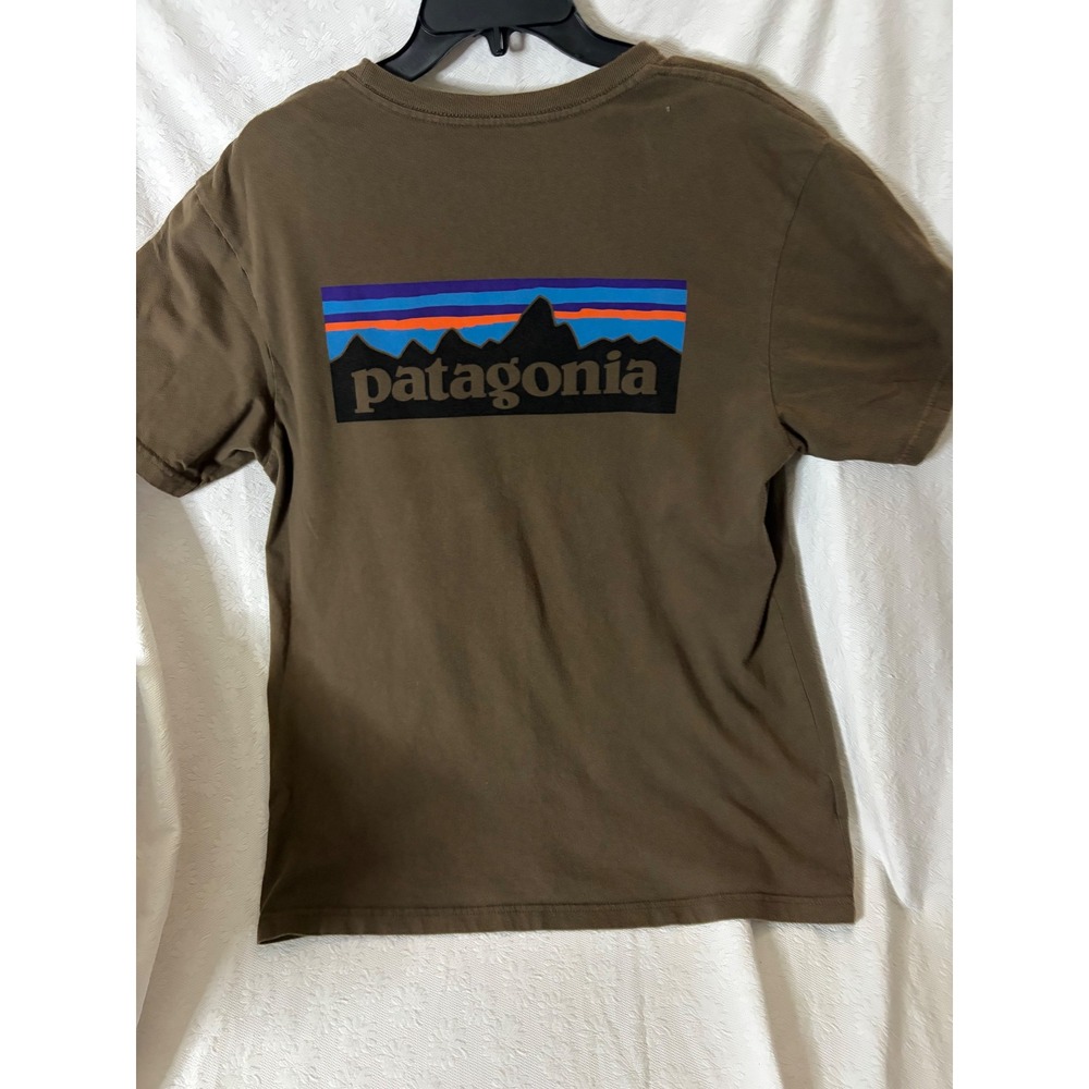 Patagonia Urban Mens M Brown P-6 Logo Pocket T-Shirt Organic Cotton GorpcoreTee